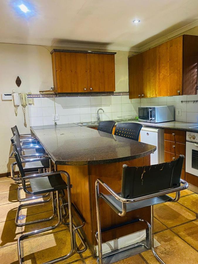 Da Arden Guest House Йоганнесбурґ Екстер'єр фото